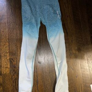 Small Gymshark Women’s Blue Gradient Leggings Athletic Pants Yoga Running Full